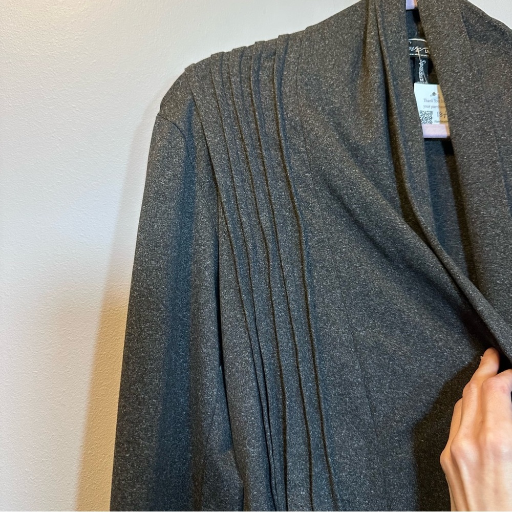 Skull cardigan up cycle cracked graphic Heathered black - Picture 3 of 6